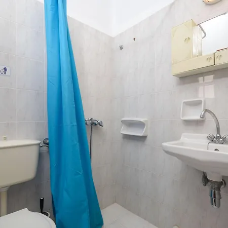 Appartamento Depis Place Economy Naxos City